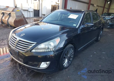2015 Hyundai Equus Signature z USA, uszkodzony, nr VIN KMHGH4JH7FU098248